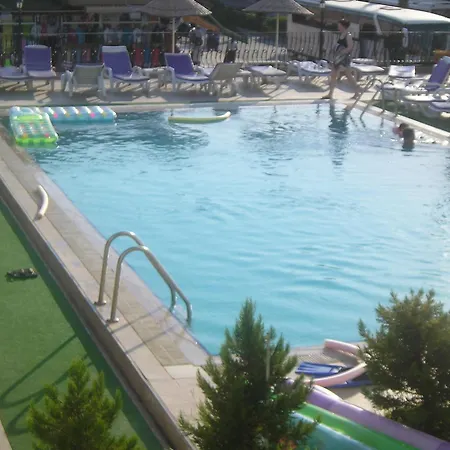 فندق ريس ماريس 3*